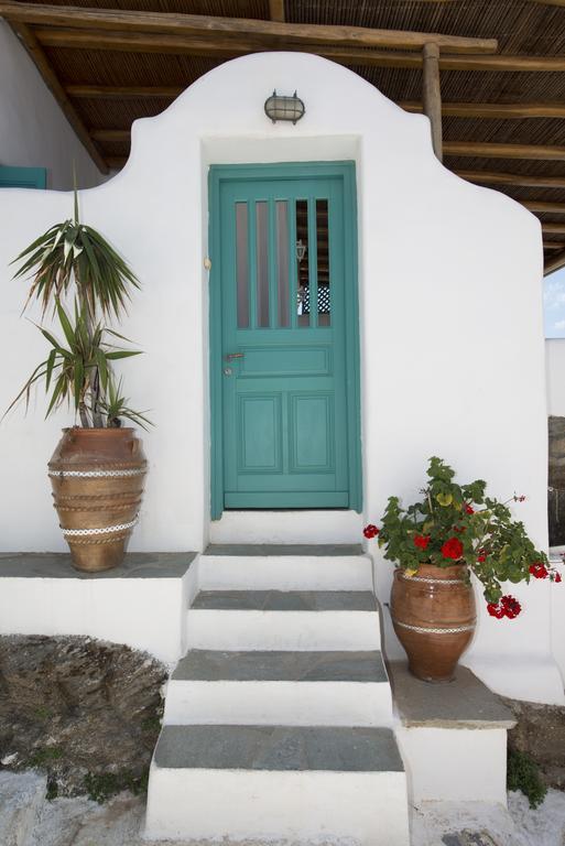 Hibiscus Rosa Mykonos Villa Mykonos Town Стая снимка